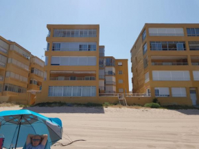 Magnifique appartement 1ère ligne à la mer